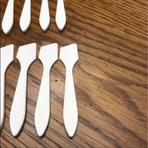 50 Cosmetic Spatulas - Picture 2 of 3